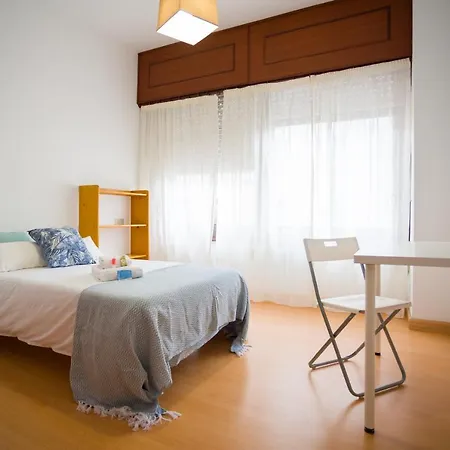 Turistiqa - Sanchez Calviño 34 1b Ferrol