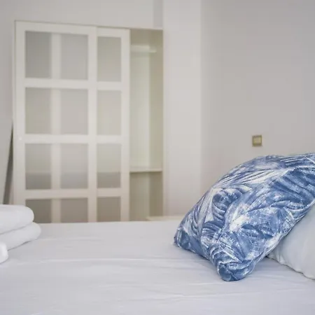 Apartment Turistiqa - Sanchez Calviño 34 1b