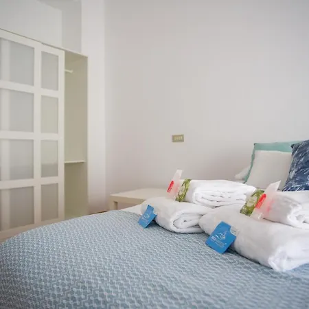 Apartment Turistiqa - Sanchez Calviño 34 1b