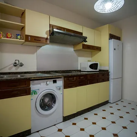 Apartment Turistiqa - Sanchez Calviño 34 1b *