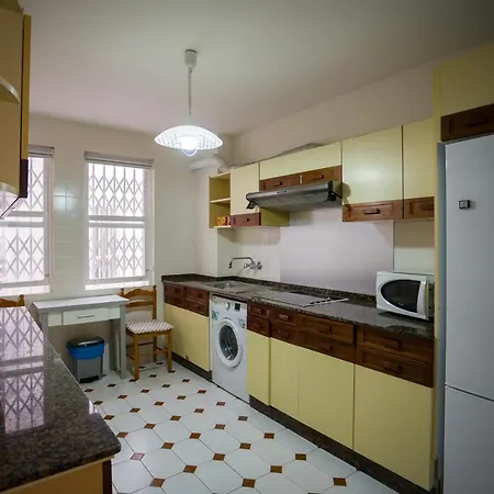 Turistiqa - Sanchez Calviño 34 1b Apartment